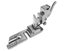 Piedino per orlo a rullo