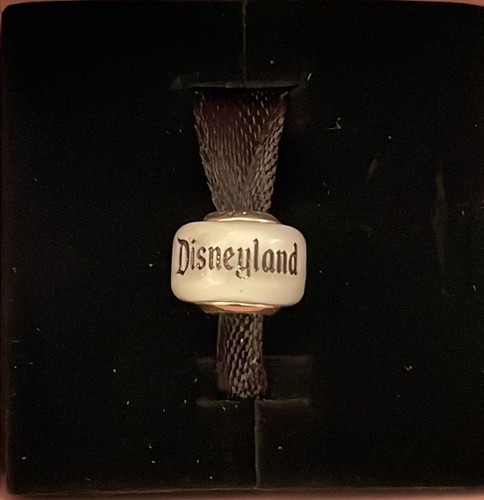 Charm pandora disneyland - charm,