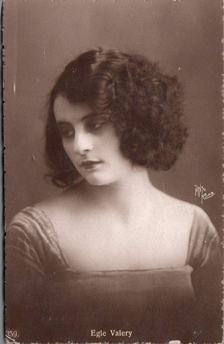 Personaggi famosi egle valery - personaggi,