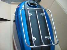 Suzuki T500 Titan 1968 1969 1970 portapacchi serbatoio  46510-15100  tank rack