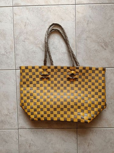 Borsa design intrecciato
