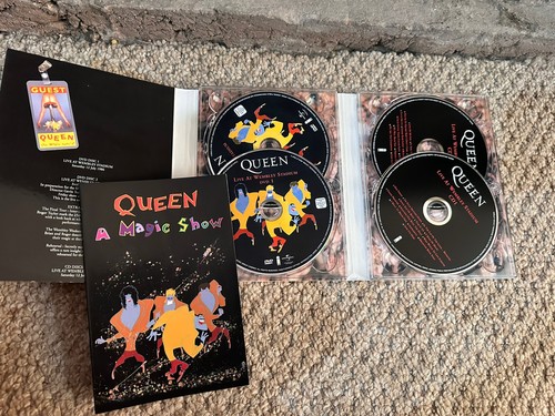 Queen live wembley - -, 25th
