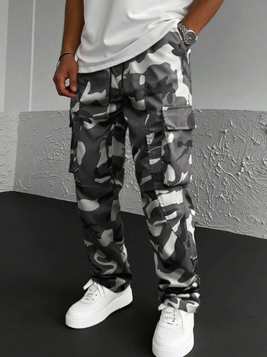 Pantaloni mimetici cargo