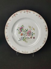 Piatto in porcellana floreale