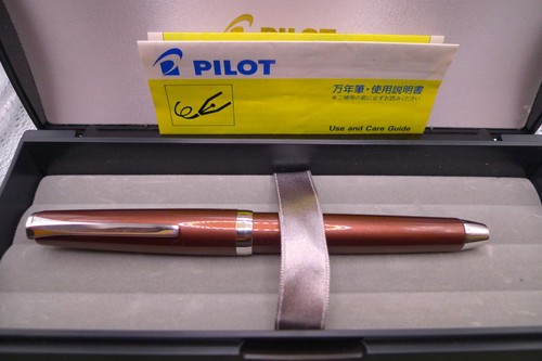 Pilot falcon metal - pilot,