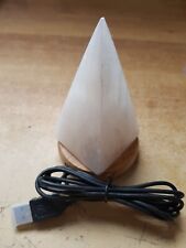 Lampada di selenite a piramide