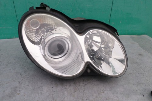 Faro proiettore anteriore