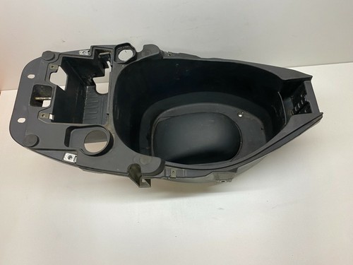 Vano porta casco scooter - vano,