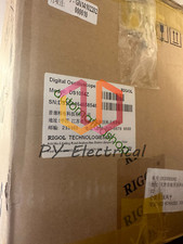 Nuovo con scatola per