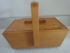 Scatola da cucito in legno