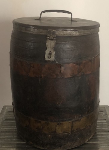 Piccola botte contenitore - botte,