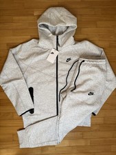 tuta nike tech grigia