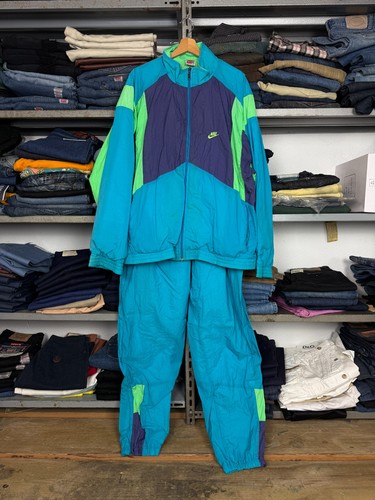 Completo sportiva nike - completo, nike,