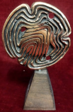 SCULTURA BRONZO MULTIPLA 5/50 - LUIGI GHENO - su base legno Altezza 18 cm