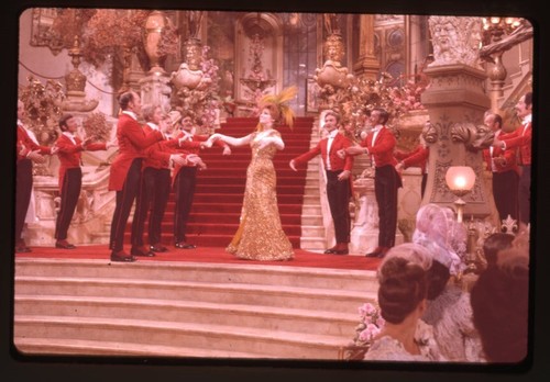 Hello dolly 1969 barbra - hello,