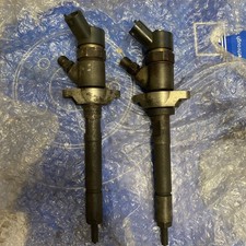 0445110239 INIETTORE DIESEL