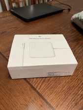 Caricabatteria adattatore