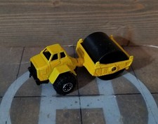 TONKA VINTAGE TOYS TRATTORE GIALLO CON RULLO COMPATTATORE Made in Japan Anni '70