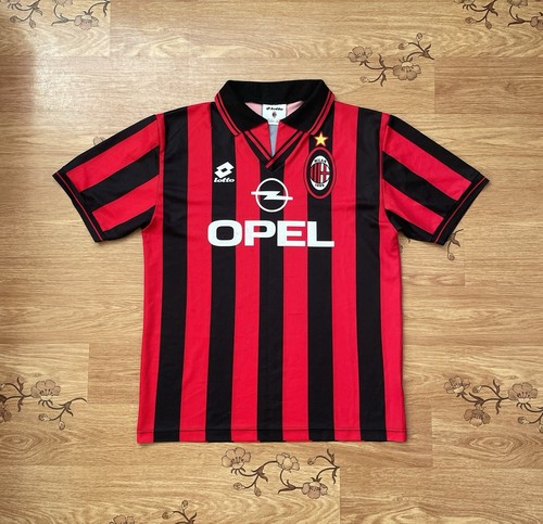 Milan 1995 1996 home - milan, 1995-1996