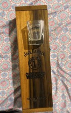 Vetrina Jack Daniel's in legno