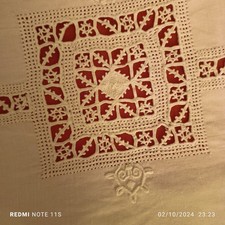 lenzuola ricamate a mano