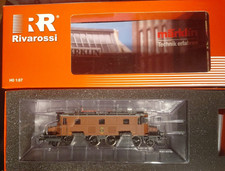 Rivarossi HR2138, Locomotiva