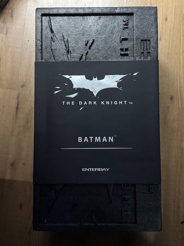 Enterbay the dark - the,