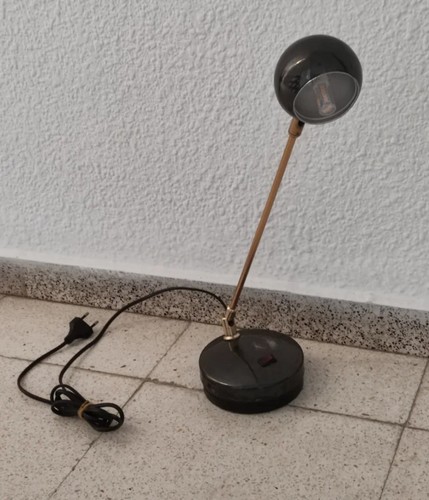 Space age lamp - age,