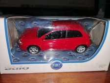 Norev 1/43 Fiat Stilo 3 doors red