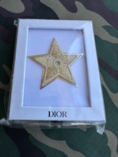 DIOR  Épingle Pin’s Étoile