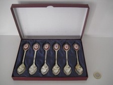 6 TEASPOON MATCH ROYAL ALBERT