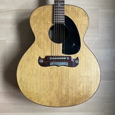 Chitarra acustica Framus