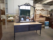 Mobile vintage credenza con