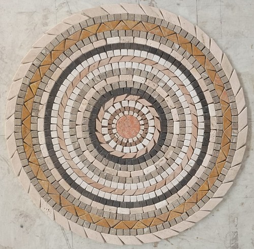 Antica roma rosone mosaico - roma",