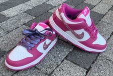 Nike dunk low women’s