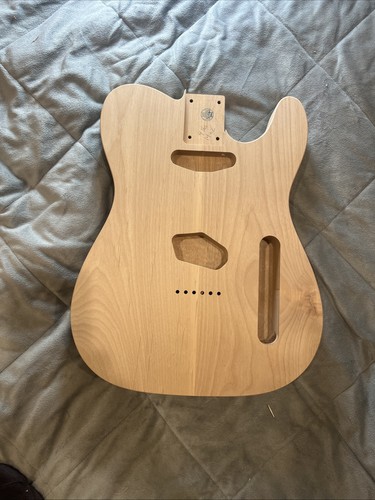 Chitarra howell non - howell, rifinita