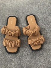 Sandali slide Mango Dupe