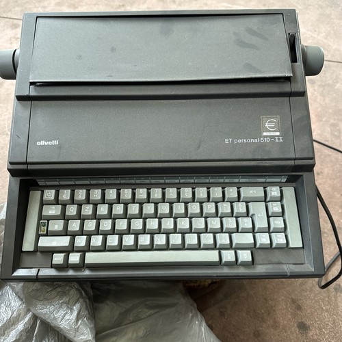 Macchina per scrivere - per,
