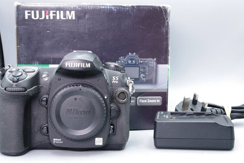 Fujifilm finepix pro 12mp - fujifilm,