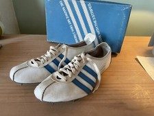 Scarpe sneaker vintage Adidas