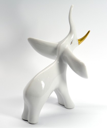 Statua hollohaza elefante - hollohaza,