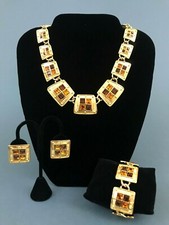 Set orecchini collana