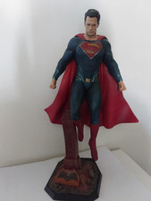 Statua Batman vs Superman