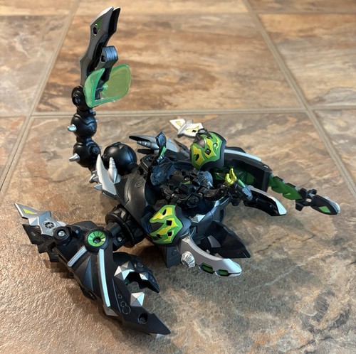 Statuina bakugan dharak - statuina,