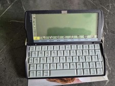 Computer palmare vintage Psion Revo 8 MB (1700-0001-03)