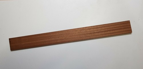 Listello mogano per - mogano,