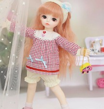 Vestiti vestiti nuovi scarpe