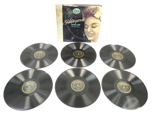 Hildegarde souvenir album - –,