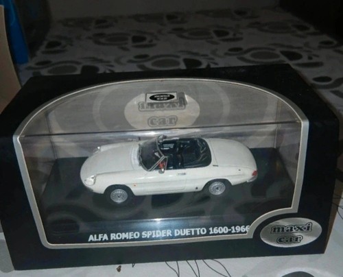 Alfa romeo spider duetto 1600 - alfa,