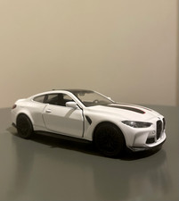 Auto Modellino BMW M4 G22 1/36